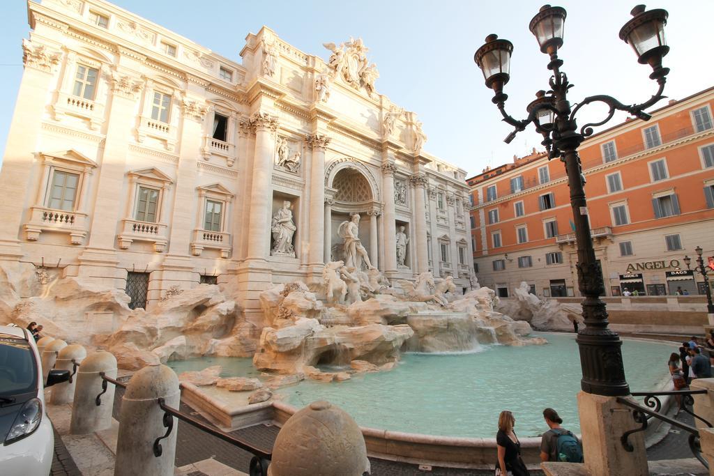Lägenhet Trevi Fountain 2br