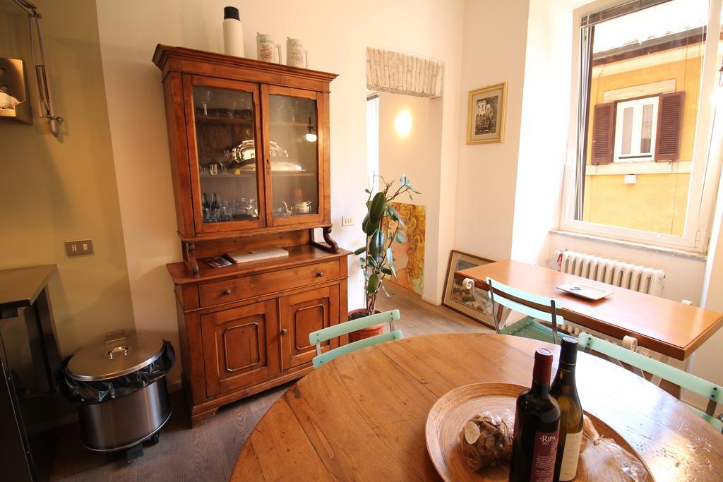 Trevi Fountain 2br Lägenhet