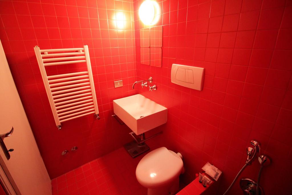 Lägenhet Trevi Fountain 2br Rom